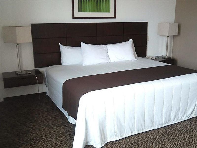 Hotel Fray Junipero Serra Tepic Extérieur photo